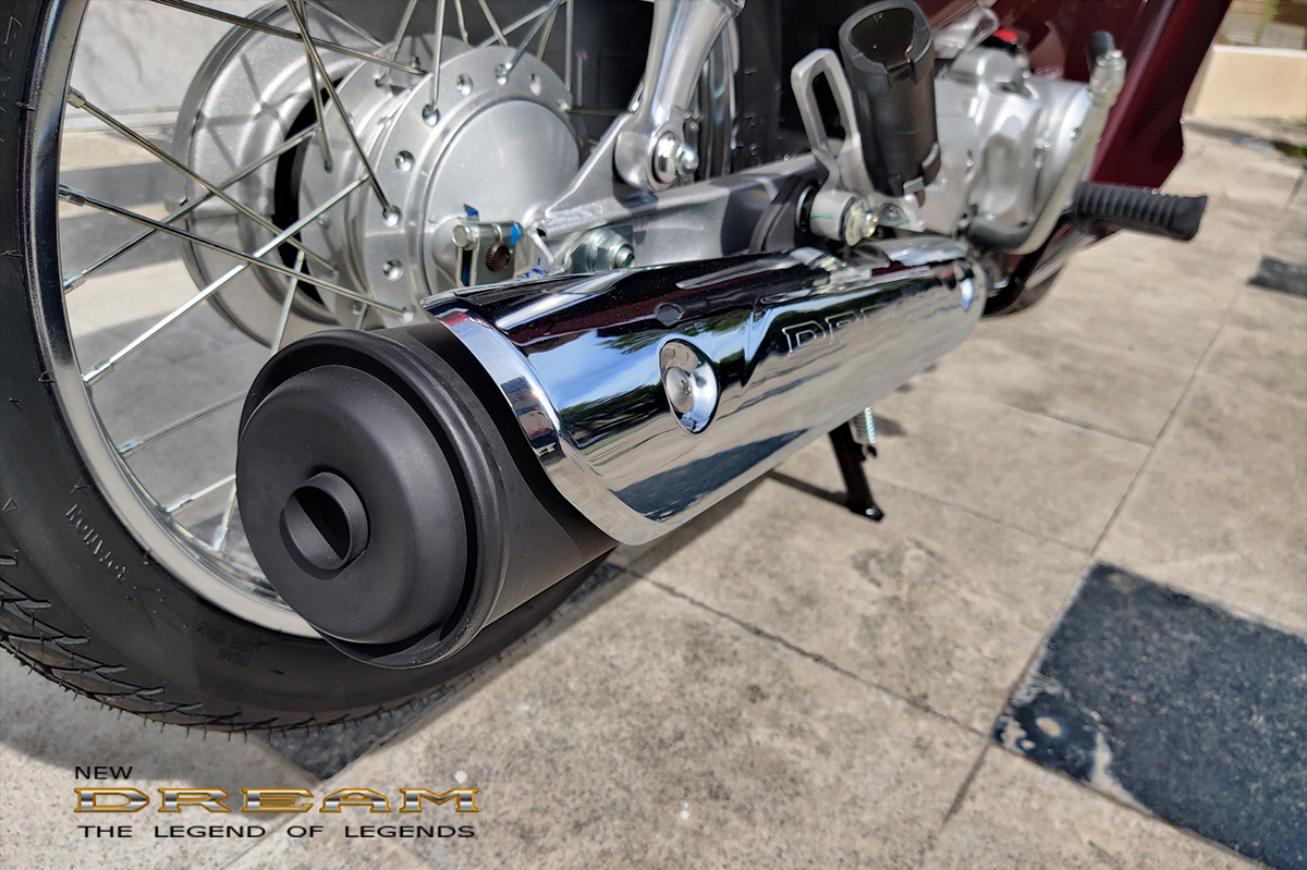 Pô Dream 125 NCX 2024 màu đỏ Pô Dream 125 NCX 2024 màu đỏ